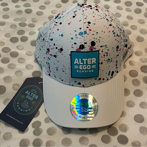NWT Alter Ego Running Trotter Splash Paint Splatter White Hat Standard Size - Picture 1 of 9